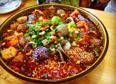 三万块钱能开冒菜店吗