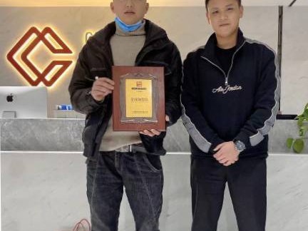 杨先生是做中餐的对味道非常认可