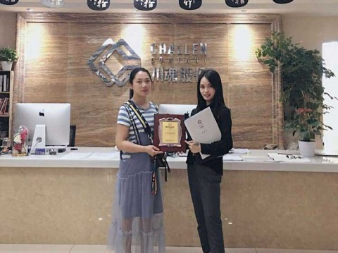 成都龙泉的卿女士成功与帽牌货冒菜签约