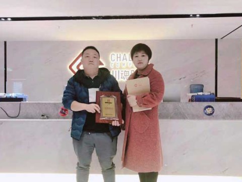 昆明的段先生自己开了家超市