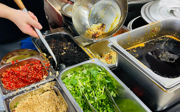 冒菜加盟和自营区别，哪种更适合自己