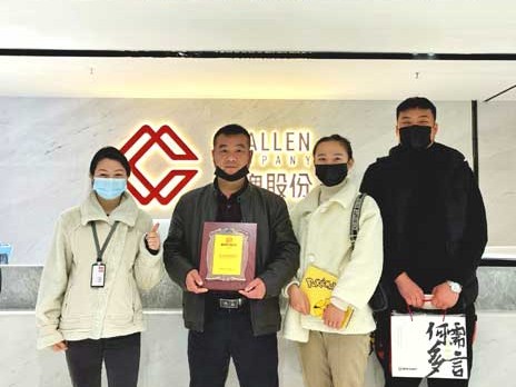 湖南浏阳的李老板签约加盟帽牌货冒菜