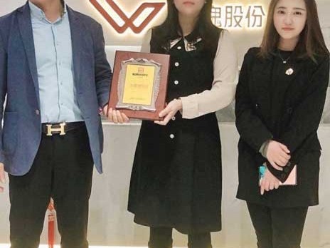 成都天府新区杨先生签约加盟帽牌货冒菜