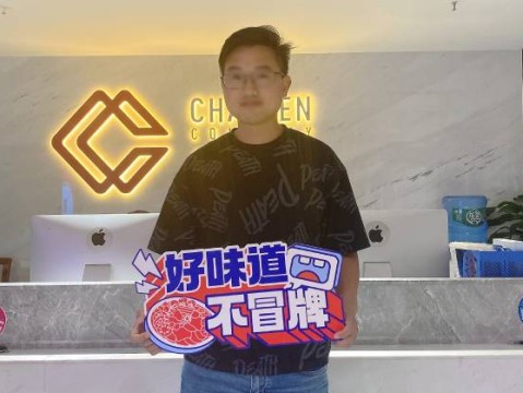 福建老板罗先生在重庆的美食城开店
