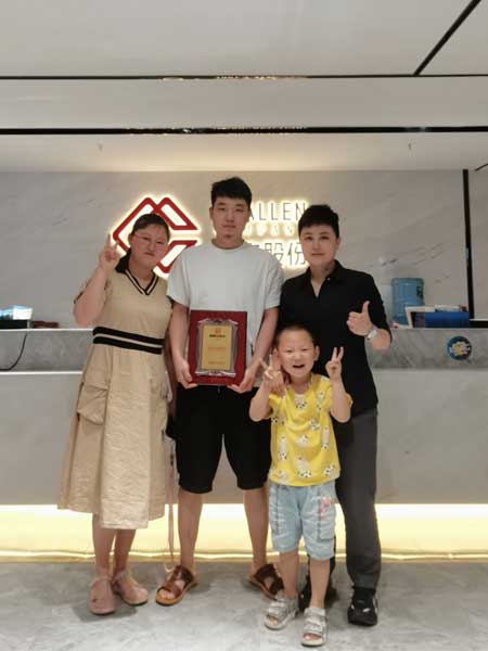 刘女士一家做了30余年的卤菜生意 刘女士一家做了30余年的卤菜生意