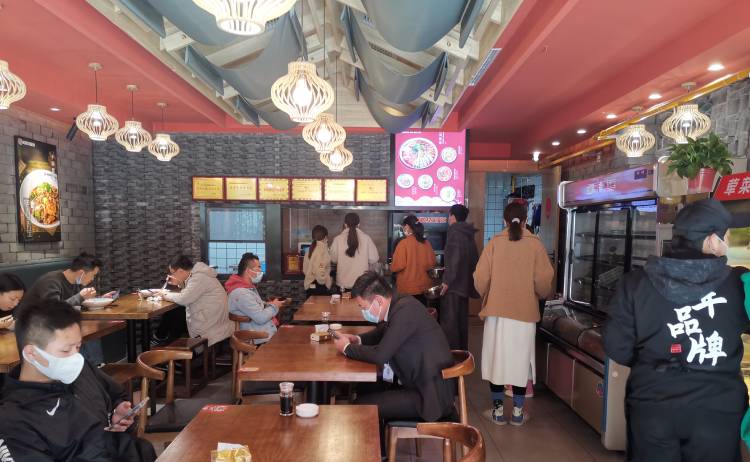 冒菜店经营:餐饮同行打价格战怎么办? 冒菜店经营:餐饮同行打价格战怎么办?