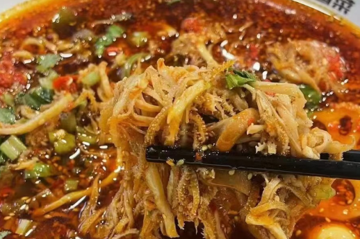 1721185790214409.png 冒菜和面条哪个热量大