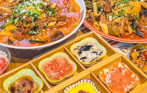 在小区周边开冒菜怎么样呢，行不行
