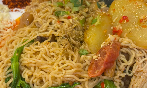 1743142325220803.png 推荐本地人喜欢的冒菜,帽牌货冒菜