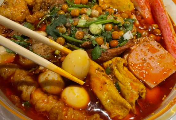 三万块想开冒菜店？帽牌货教你支棱起来